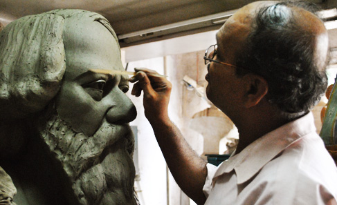 krishnanagar-clay-artist