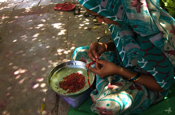 making-bead-jewlry