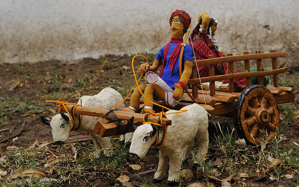 Doll bullock cart 