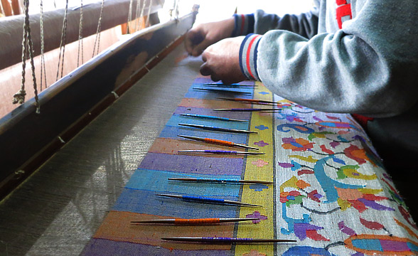 KAni-weaving-process-kashmir