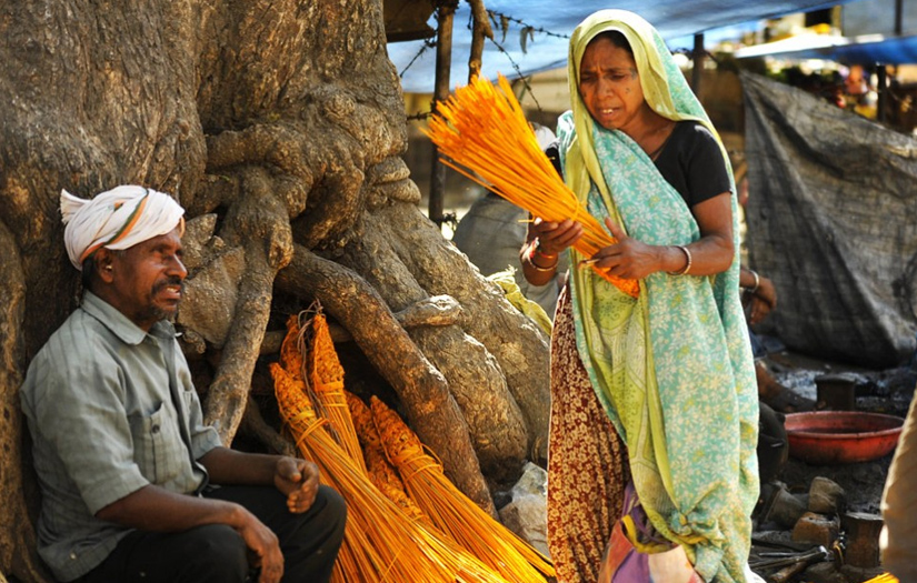 Brooms & Superstitions Story of Indian crafts and craftsmen