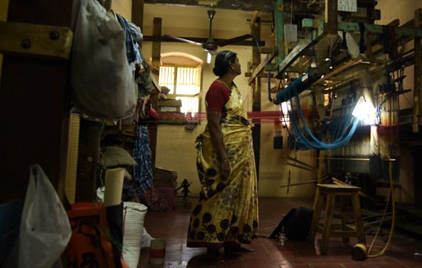 south-india-handloom-weaving