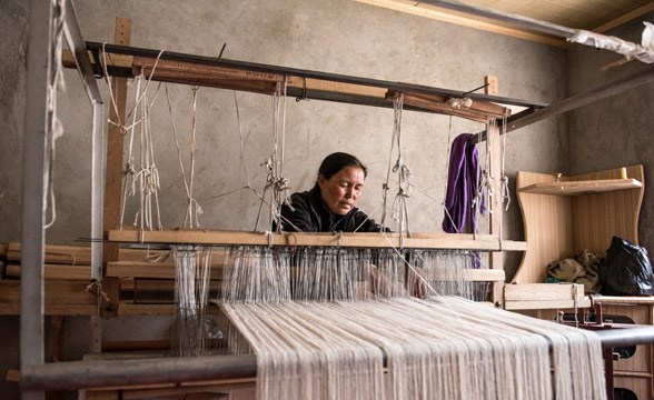 women-weaving